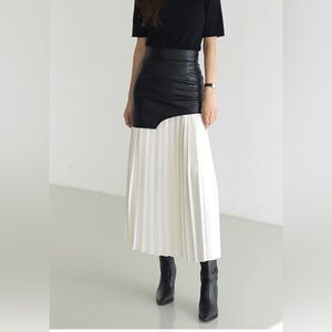 Commense Black and White Asymmetrical Skirt